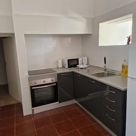 Apartamento Renovado E Luminoso A Poucos Minutos Do Centro Funchal  Exterior foto