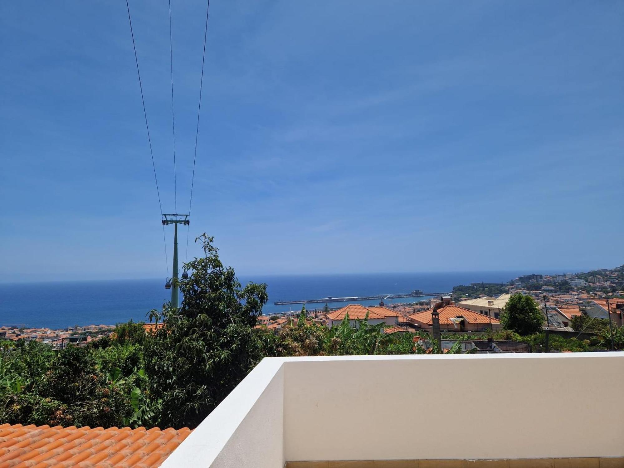 Renovado E Luminoso A Poucos Minutos Do Centro Apartment Funchal (Madeira)